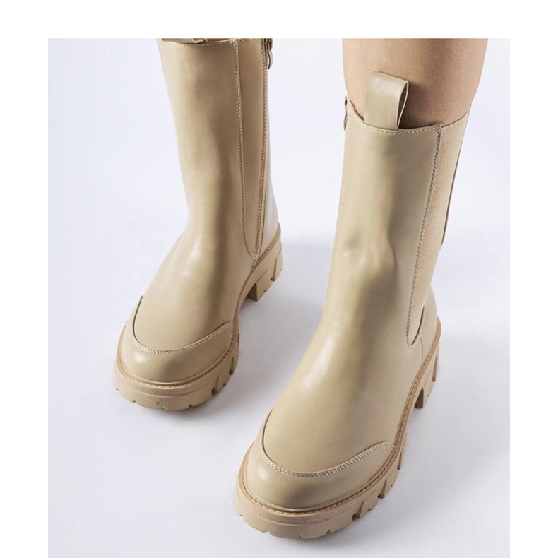 Botins com isolamento maciço bege alto 1
