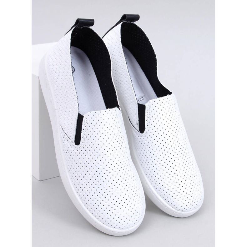 Tênis slip-on BRANCO/PRETO 1