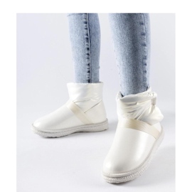 Botas de neve curtas bege brilhantes de Delaune - Solea 1