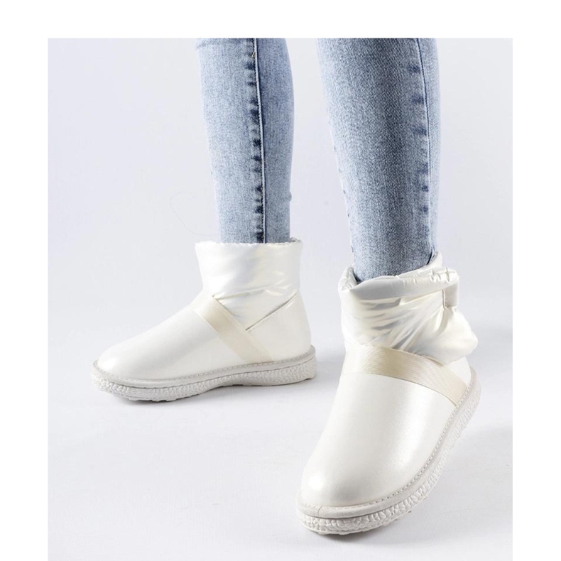 Botas de neve curtas bege brilhantes de Delaune - Solea 1