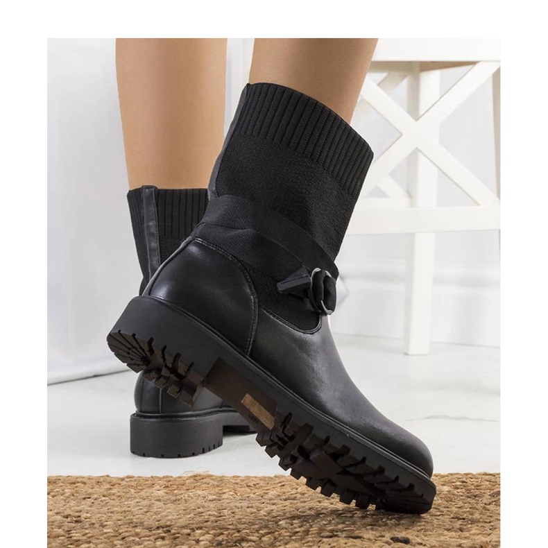 Botins pretos com cano elástico Ricky - Solea 1