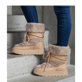 Botas de neve isoladas bege decoradas com pele 1 Botas de neve isoladas bege decoradas com pele 1
