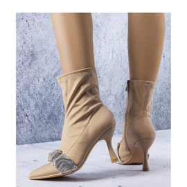 Solea Botins bege decorados com zircões 2 Solea Botins bege decorados com zircões 2