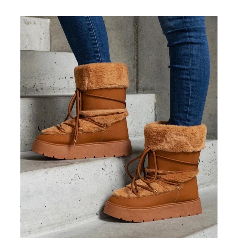 Botas de neve com isolamento marrom decoradas com pele 1
