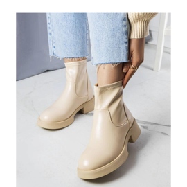 Botins clássicos bege 2