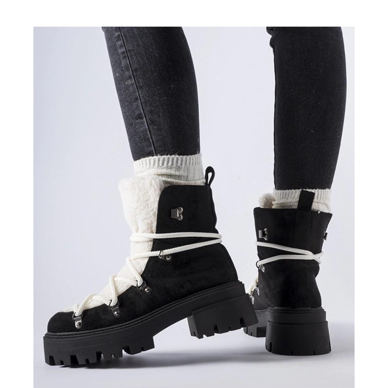 Botas de trabalho pretas com lingueta decorativa preto 1 Botas de trabalho pretas com lingueta decorativa preto 1