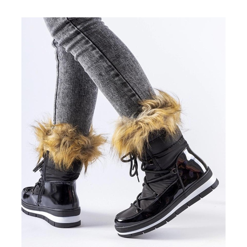 Botas de neve pretas envernizadas com pele preto 1 Botas de neve pretas envernizadas com pele preto 1
