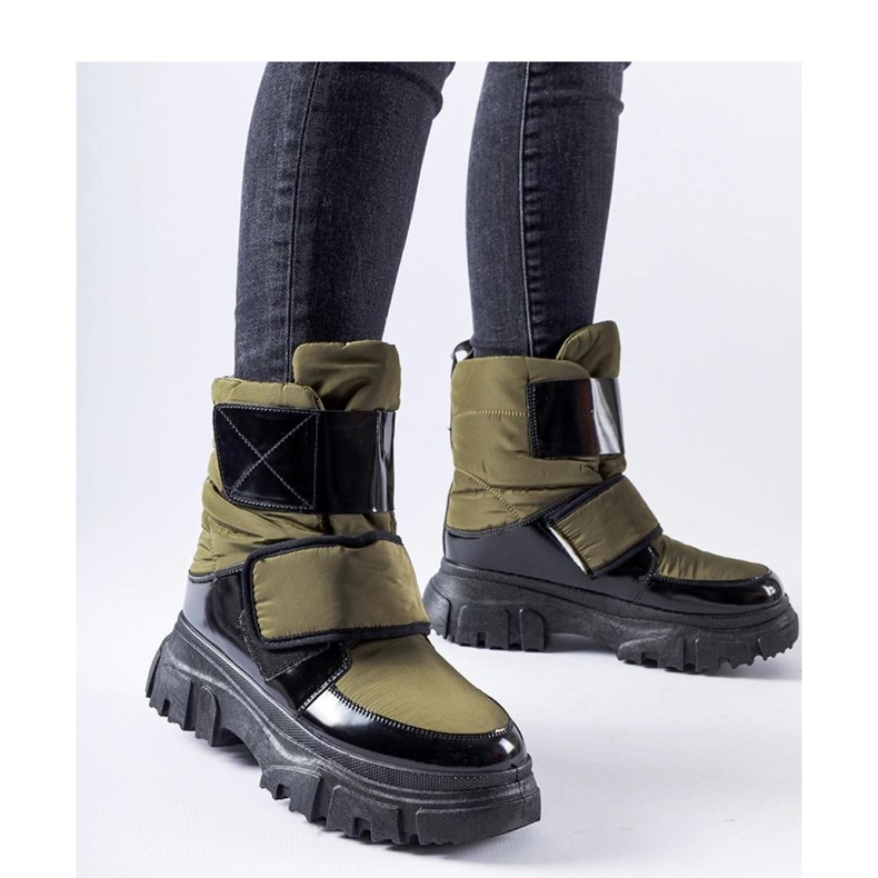 Botas de neve com isolamento verde 1