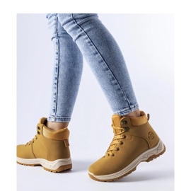 News Botas com isolamento caramelo castanho 1