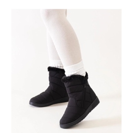 Botas de neve pretas decoradas com pele preto 1