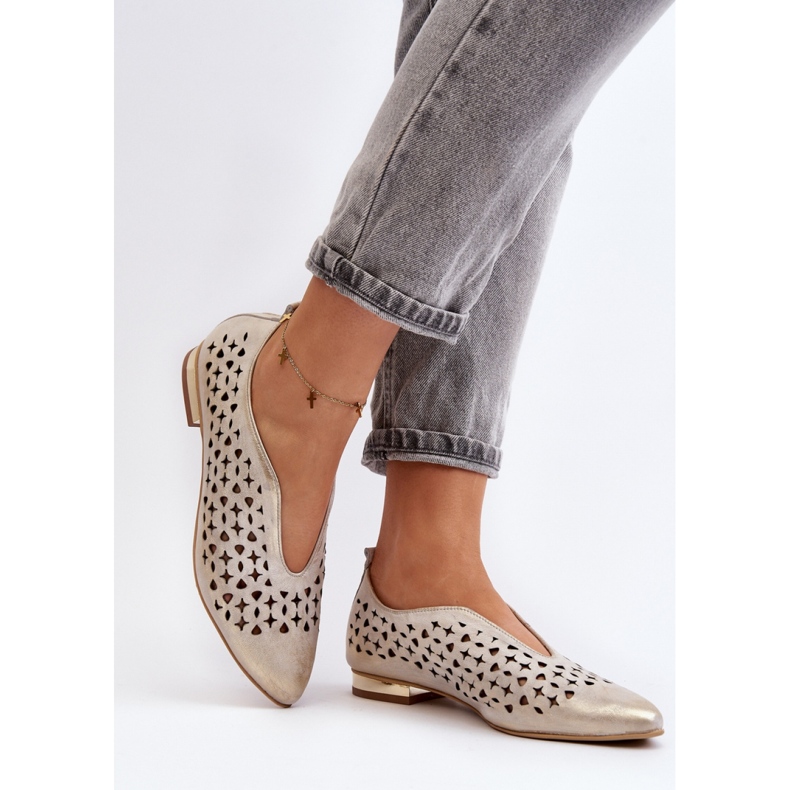 Sapatos de bailarina abertos modelo Zazoo Gold dourado 2 Sapatos de bailarina abertos modelo Zazoo Gold dourado 2