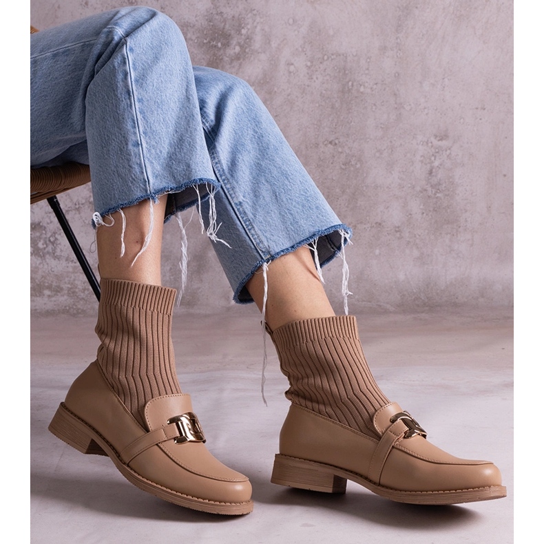 Botins bege escuro com parte superior em tecido 1