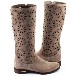 Olivier Botas femininas perfuradas com flores, bege escuro 4