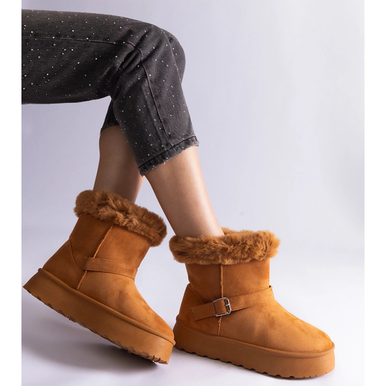 Botas de neve com isolamento marrom decoradas com pele 2