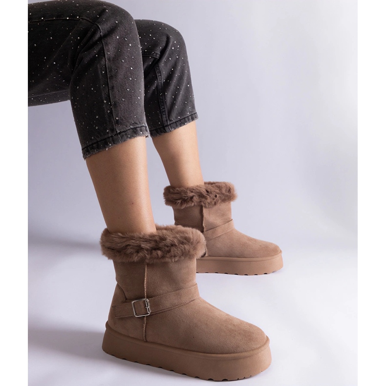 Botas de neve com isolamento marrom decoradas com pele castanho 1 Botas de neve com isolamento marrom decoradas com pele castanho 1