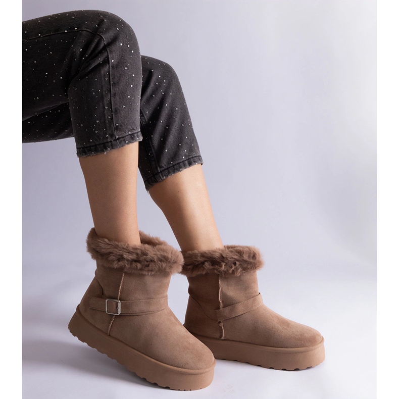 Botas de neve com isolamento marrom decoradas com pele 2