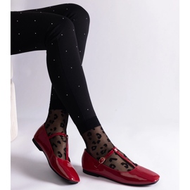 Sapatilhas vermelhas envernizadas com cinto vermelho 1