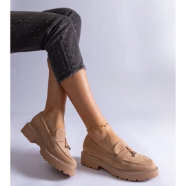 Mocassins bege em couro eco-camurça 2