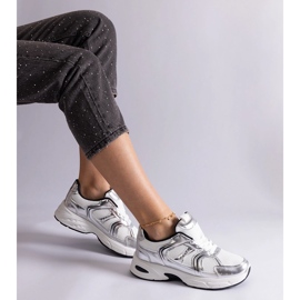 Tênis brancos e prateados femininos prata 2