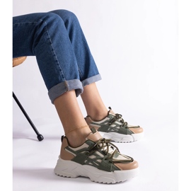 Tênis feminino verde e bege 1