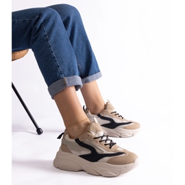Tênis feminino bege e preto 1
