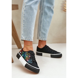 Tênis femininos em corações negros preto 2