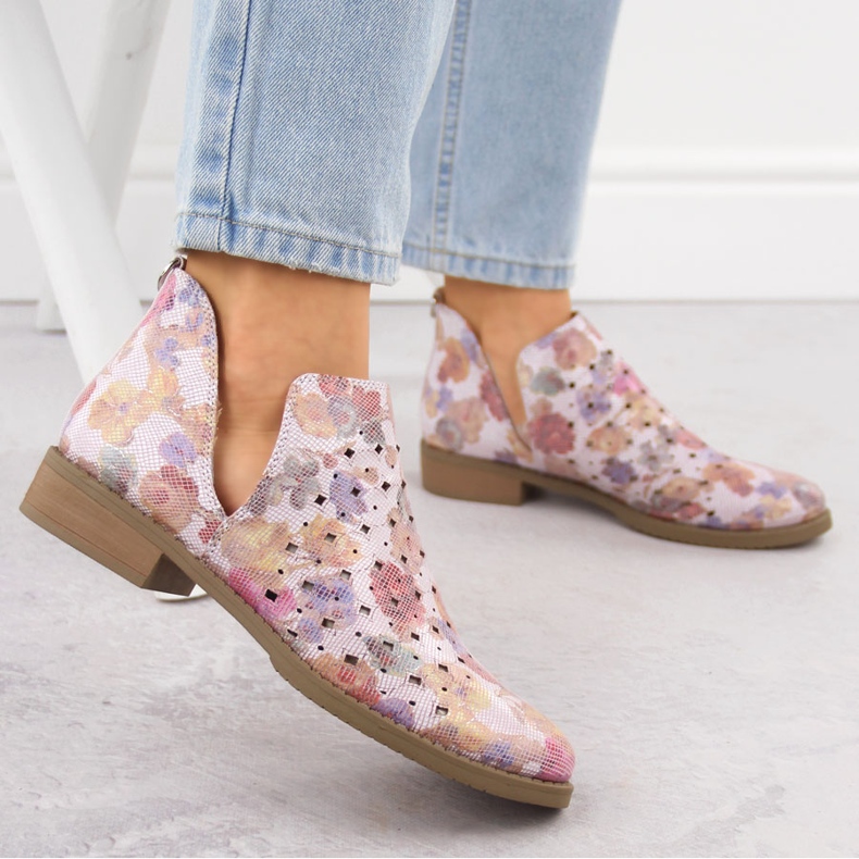 Botas abertas femininas inseridas em flores brancas M. Daszyński SA62-102 branco 2