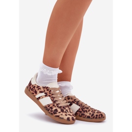 Tênis com estampa de leopardo baixo marrom 1