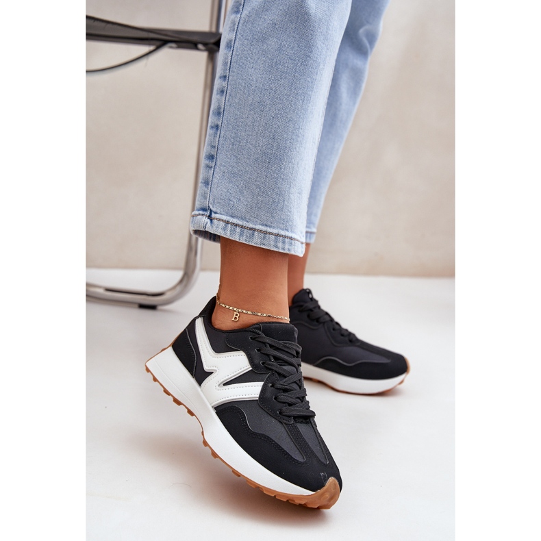 Tênis feminino esportivo preto 2