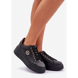Tênis OpenWork com detalhes dourados preto 1