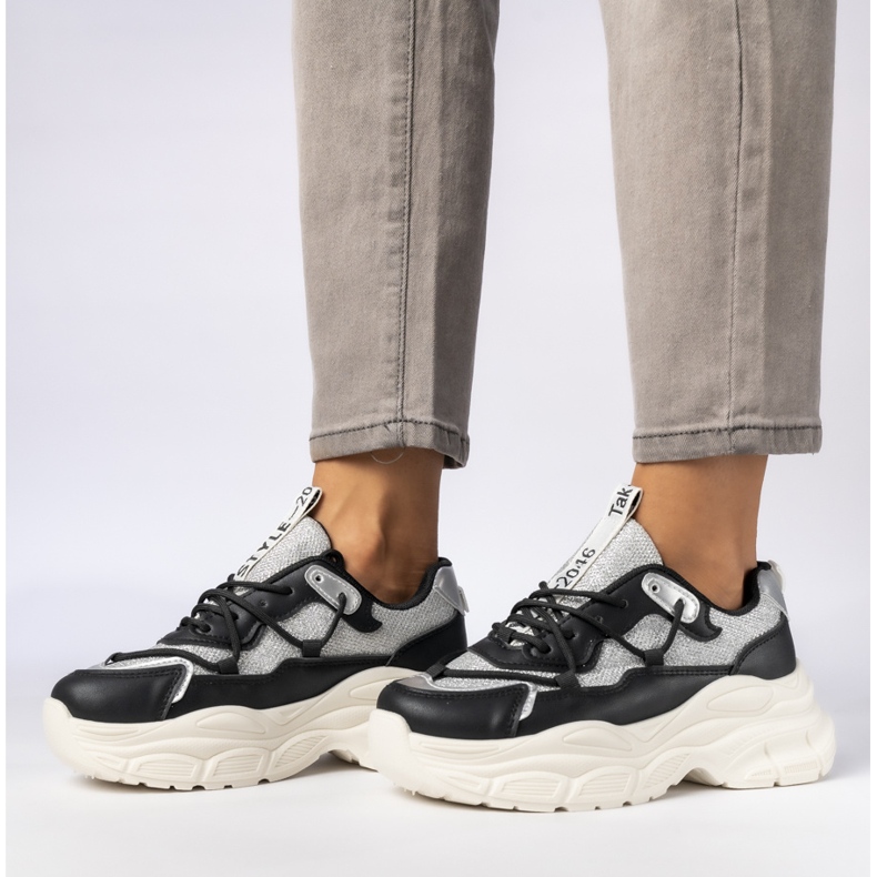 Tênis esportivos negros femininos preto 1