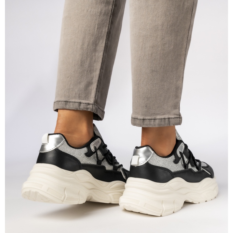 Tênis esportivos negros femininos preto 2