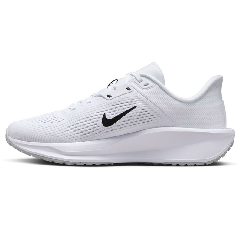 Nike Quest 6 FD6034-100 Sapatos brancos 1