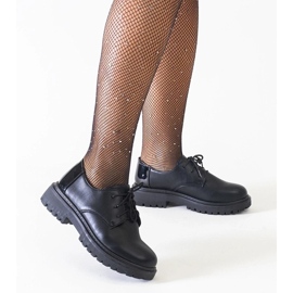 Sapatos clássicos bege de salto baixo, sapatos femininos para o escritório 2