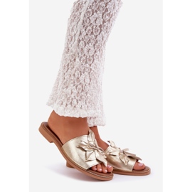 Flippers com decoração de couro natural Zazoo 3667 Zlotys dourado 1