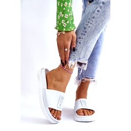 Chinelos femininos Big Star LL274428 branco 2