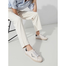 Inserções de prata de tênis de tênis femininos branco 1