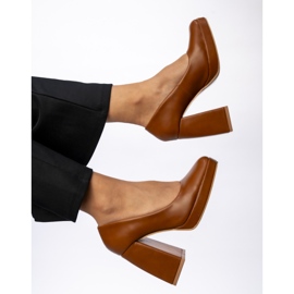 Bombas de camelo Esme feminino 2