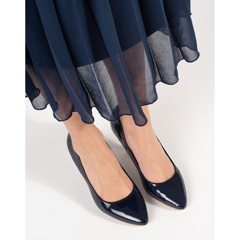 Salto envernizado azul marinho 2