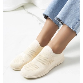 D/GMR Santen tênis esportivo bege 1