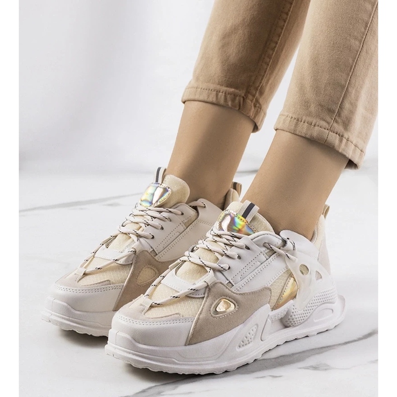 D/GMR Tênis Mansfield bege 2