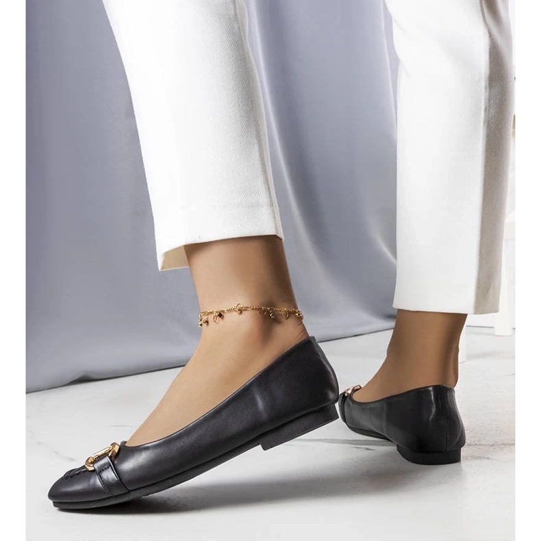 D/GMR Bailarinas pretas com enfeites dourados da Iris preto 1 D/GMR Bailarinas pretas com enfeites dourados da Iris preto 1