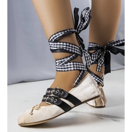 D/GMR Bailarinas bege presas com fivela Boutot 2 D/GMR Bailarinas bege presas com fivela Boutot 2