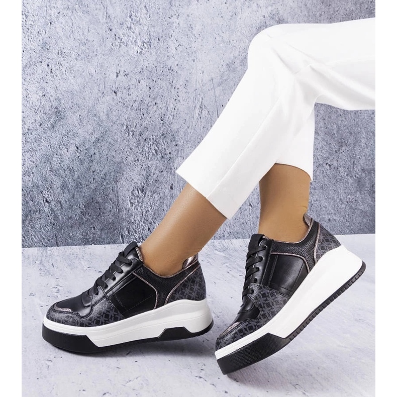 D/GMR Tênis preto decorado com o monograma Grandbois 2