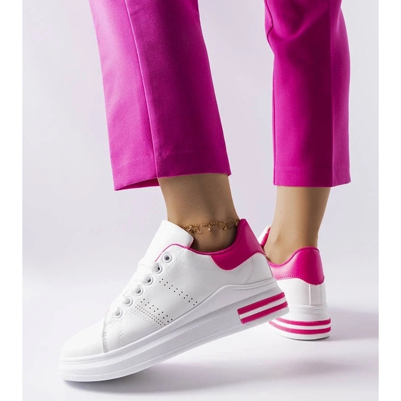 D/GMR Tênis branco com detalhes em rosa Davisson 1 D/GMR Tênis branco com detalhes em rosa Davisson 1