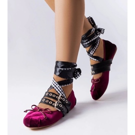 D/GMR Bailarinas cor de vinho presas com fivela Boutot vermelho 1 D/GMR Bailarinas cor de vinho presas com fivela Boutot vermelho 1