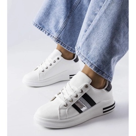 D/GMR Tênis plataforma preto e branco Sacaton. 1