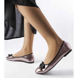 D/GMR Sabrinas metálicas prateadas com laço Boro prata 2 D/GMR Sabrinas metálicas prateadas com laço Boro prata 2