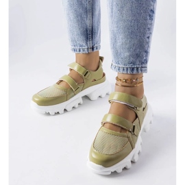 D/GMR Tênis verde em solado maciço da Djurs 2