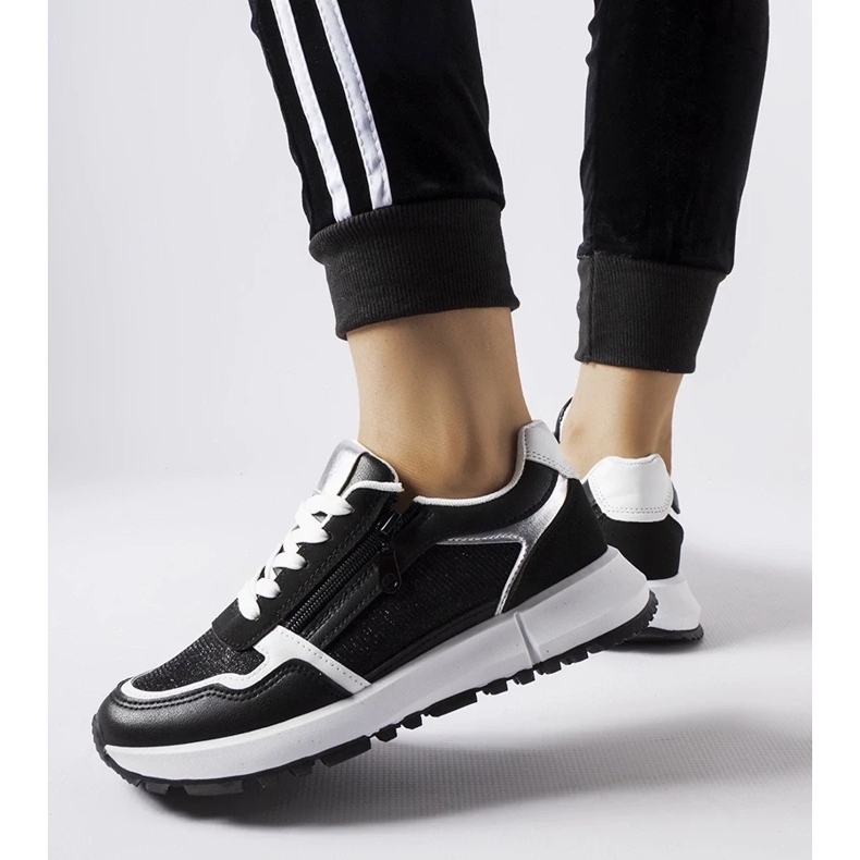 D/GMR Tênis Camuzzoni preto decorativo 2